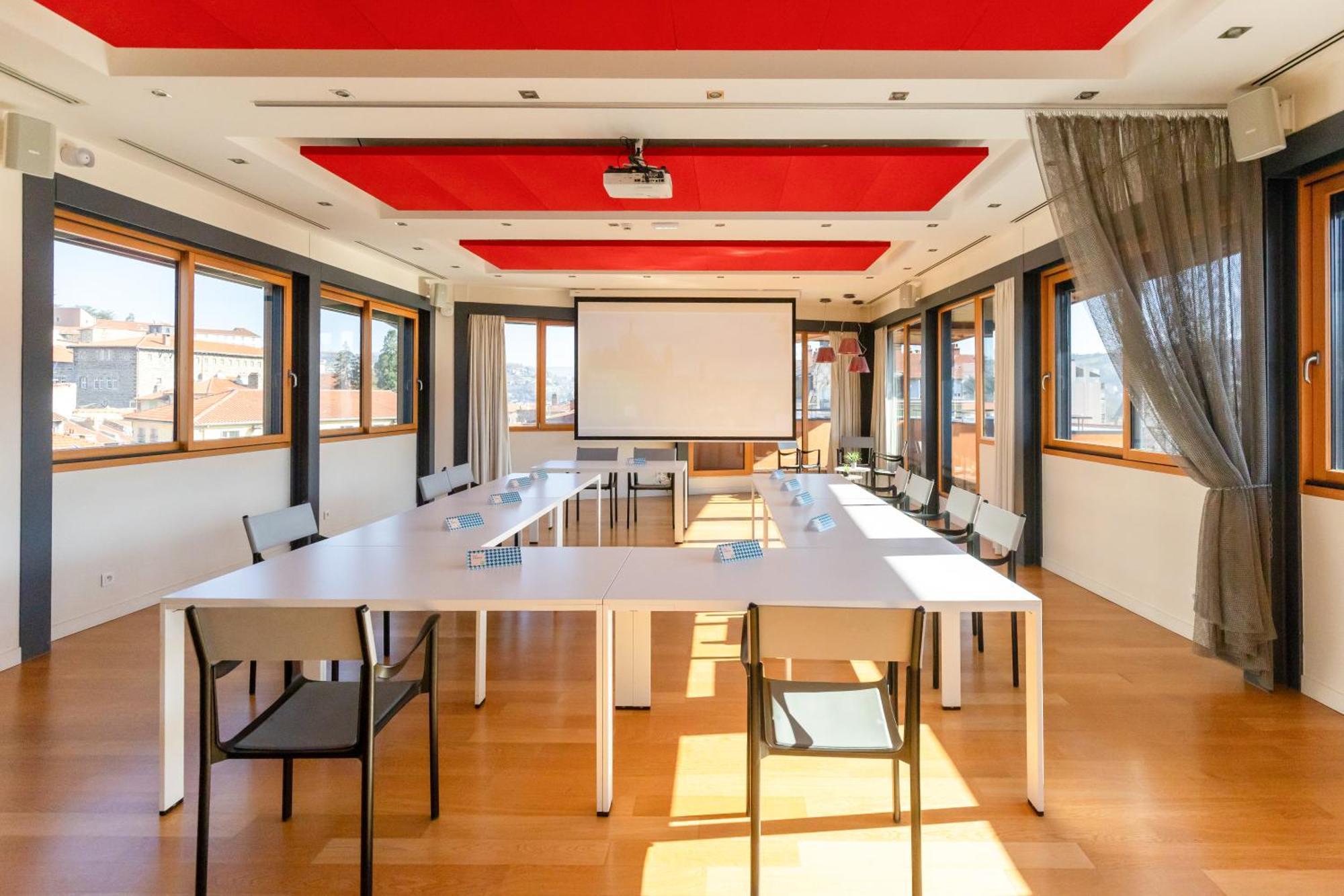 Ibis Styles Le Puy En Velay Hotell Exteriör bild